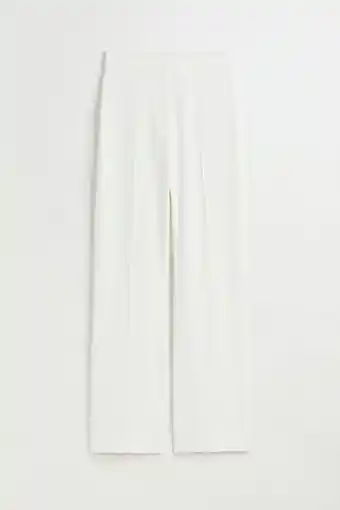 Pantalón amplio