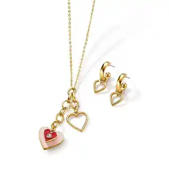Ésika Estuche collar + aretes desire hearts oferta