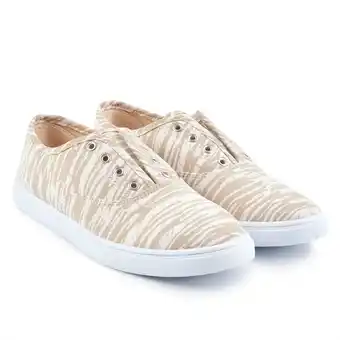 Tottus Lona ojal mujer 37 beige oferta