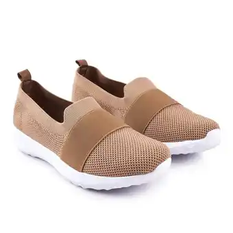 Tottus Slipon relax mujer 37 beige oferta
