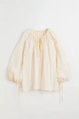 H&M Blusa con mangas globo bordadas oferta