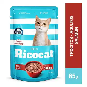 Tottus Trocitos en salsa con salmon para gatos adultos todas las razas oferta