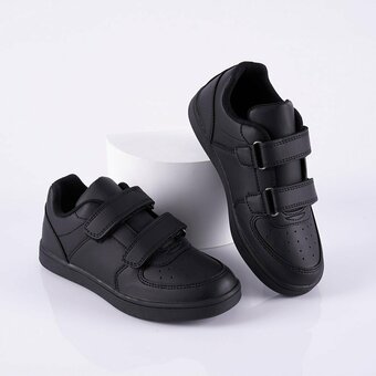 Tottus Zapatilla escolar velcro oferta