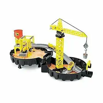 Tottus Pista en maletín con grúa de construcción oferta