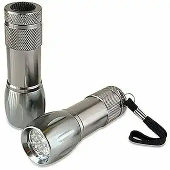 Tottus Pack x 2 linternas 9 led de bolsillo oferta