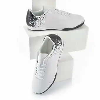 Tottus Zapatilla futbol hombre oferta
