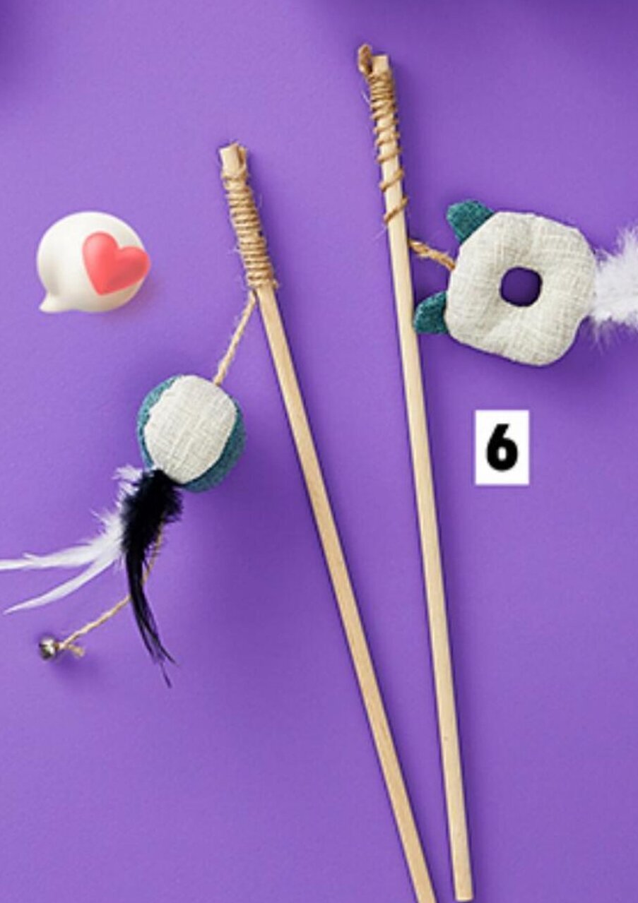 Plaza Vea Varita de pluma PET STAR gato / pelota x unid oferta
