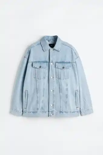H&M Casaca denim oversized fit oferta