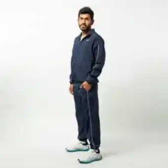 Maestro Buzo deportivo hombre train reebok oferta