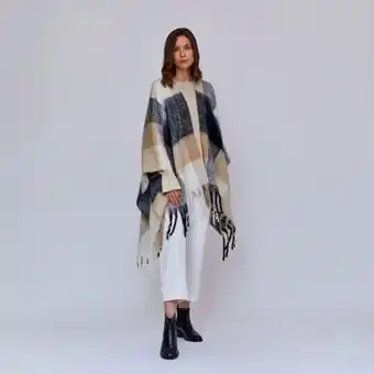 Fina Perú Poncho cristina multi 1 oferta