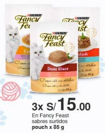 Metro En Fancy Feast sabres surtidos pouch x 85 g oferta