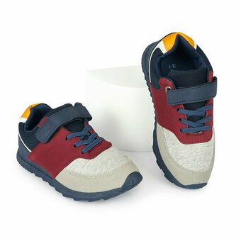 Tottus Zapatilla contempo solid 28-35 oferta