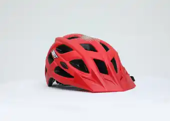 Tottus Casco rojo mate ajustable l oferta