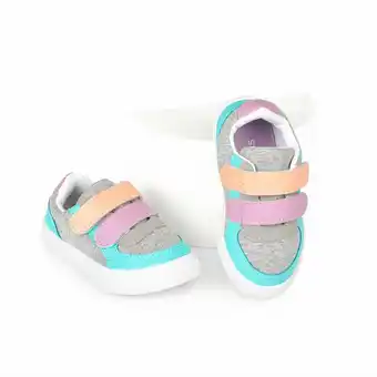 Tottus Zapatilla casual color 22-27 oferta