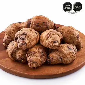 Tottus Mini croissant con chips arandanos bl x 10 un oferta