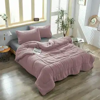 Tottus Cubrecama sherpa prem queen rosa oferta