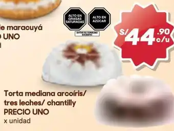 Hiperbodega Precio Uno Torta mediana arcoíris/ tres leches/ chantilly oferta