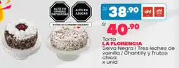 Plaza Vea La florencia torta selva negra / tres leches de vainilla/ chantilly y frutas oferta