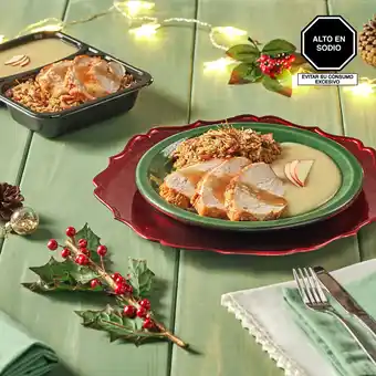 Tottus Pavo horneado con arroz árabe y puré de manzana oferta
