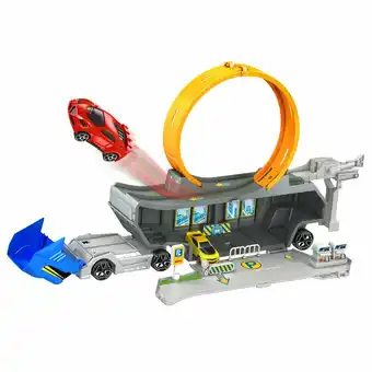 Tottus Camion 3 en 1 con pista oferta