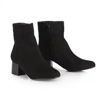 Tottus Bota moda taco cuadrado oferta