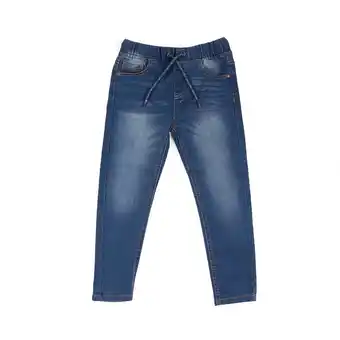 Tottus Jeans niño talla 2 celeste básico oferta