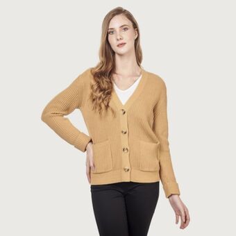 Fina Perú Chompa cardiff camel oferta