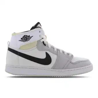 Foot Locker Jordan 1 retro ko oferta