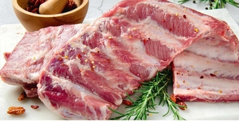 Carrefour Żeberka wieprzowe oferta