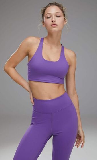 Stradivarius Modelujący top sportowy oferta
