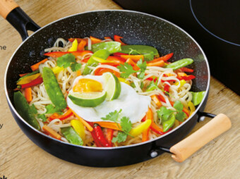 Biedronka Wok oferta