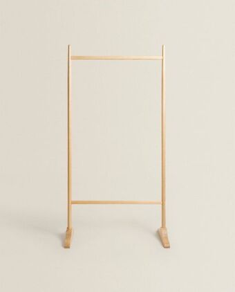 ZARA HOME Wieszak z jesionowego drewna oferta