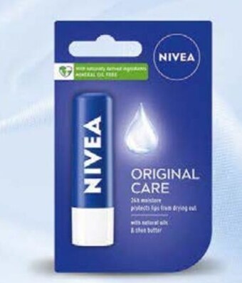 Makro Pomadka ochronna nivea oferta