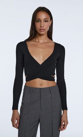 Stradivarius Kopertowa koszulka z długim rękawem oferta