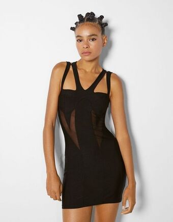 Bershka Tiulowa sukienka oferta