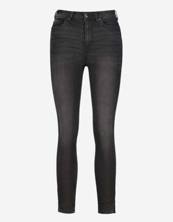 Dział damski dżinsy - skinny fit