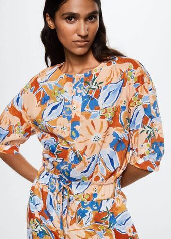 MANGO Lejąca bluzka w kwiaty oferta