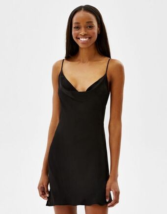 Bershka Bieliźniana sukienka mini z satyny oferta