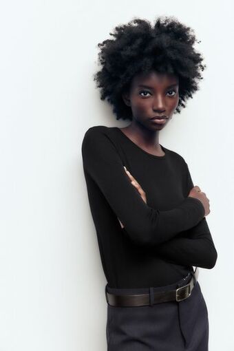 ZARA Semi-sheer t-shirt oferta