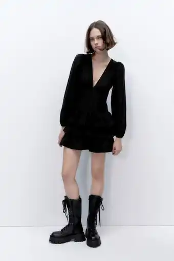 ZARA Short textured dress oferta