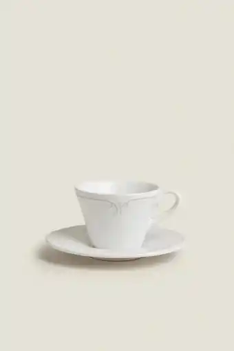 ZARA Teacup and saucer with decorative raised design oferta