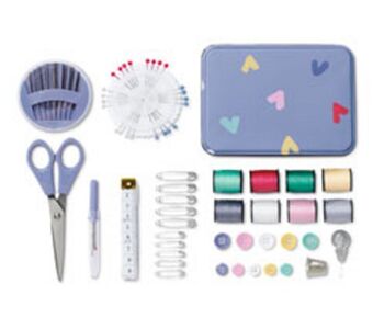 Tchibo Zestaw akcesoriów do szycia w metalowym pudełku oferta