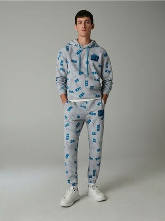 Sinsay Spodnie dresowe jogger oferta