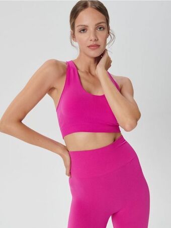 Sinsay Crop top gym hard oferta
