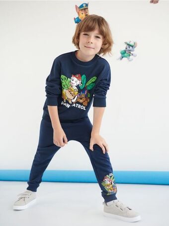 Sinsay Spodnie dresowe jogger psi patrol oferta