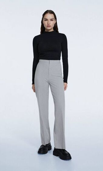 Stradivarius Eleganckie spodnie w prążki oferta