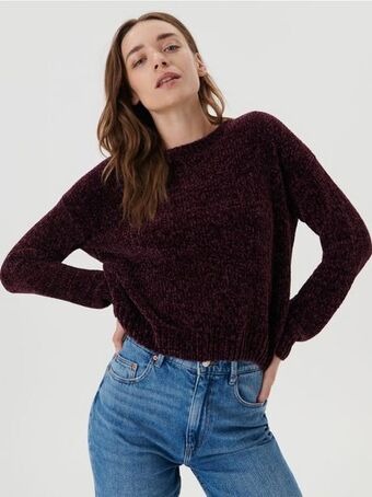 Sweter z miękkiej dzianiny