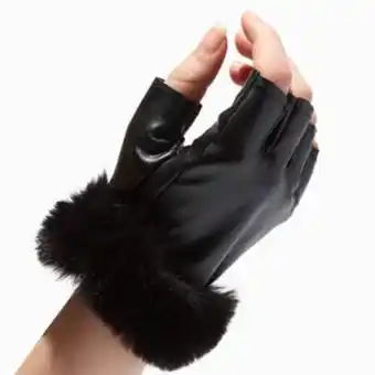 Claire's Faux leather & fur trim black fingerless gloves oferta