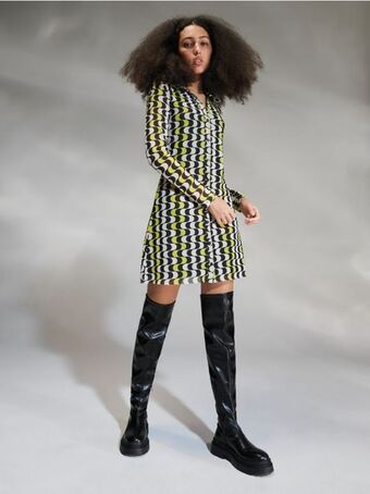 Sinsay Sukienka mini ze wzorem oferta