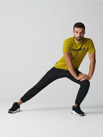 Sinsay Spodnie snsy performance oferta